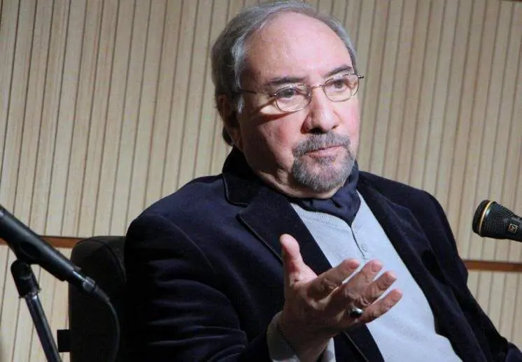 Homayoun Katouzian's Letter to Khamenei: Political Insistence on Mandatory Hijab Increases State and Nation Conflict