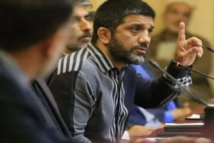 Javan Newspaper Attacks Alireza Dabir: He is so backed that he does whatever he wants