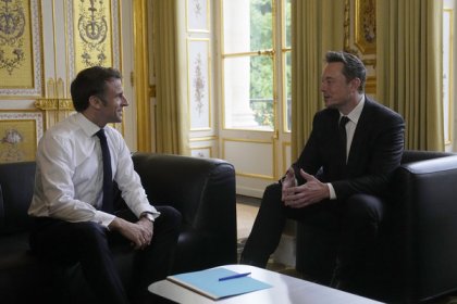 Meeting between Emmanuel Macron and Elon Musk at the Élysée