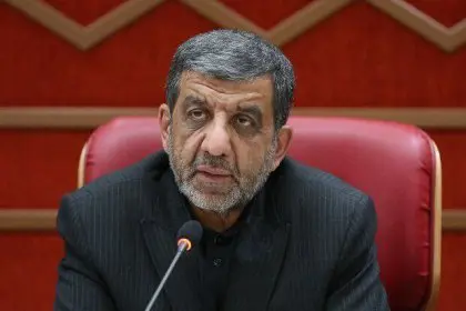 Zarghami: We Have No Challenge with Foreign Tourists' Hijab