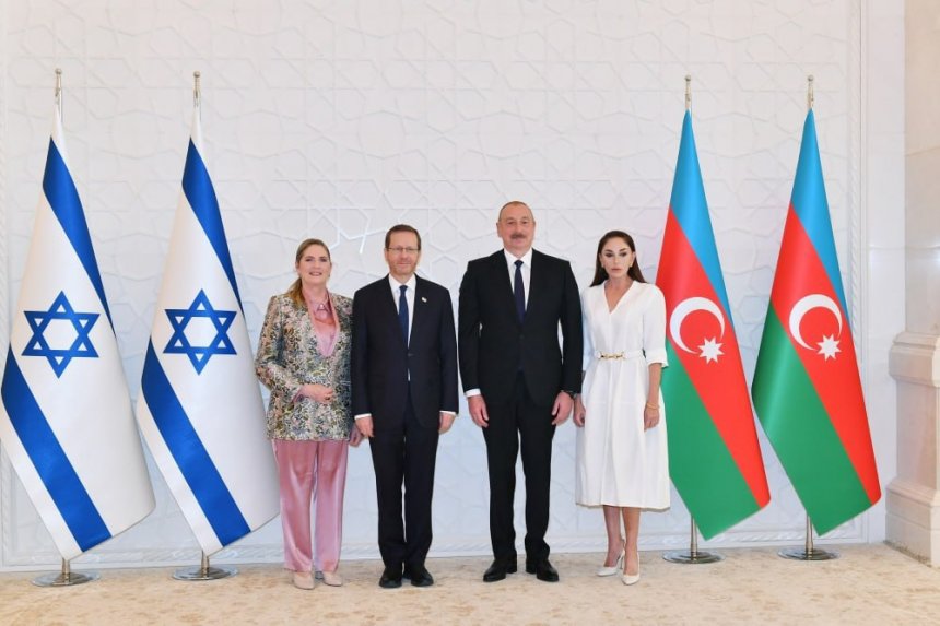 Israeli President Discussed Iranian Threats in Baku