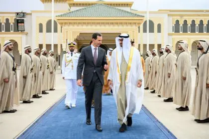 Bloomberg: Saudi Arabia and UAE Lobby to Revive Europe's Relations with Syria