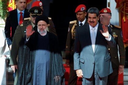 Iran and Venezuela signed 25 cooperation agreements