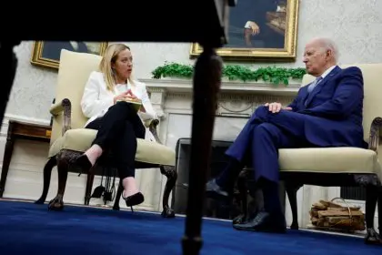 Meloni Went to the White House with a White Flag