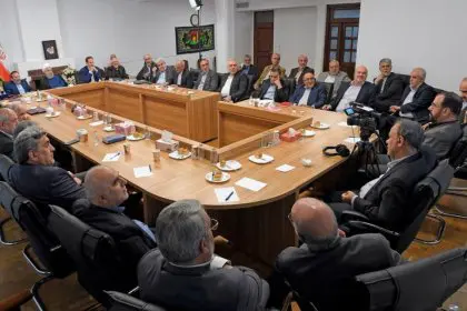 Hassan Rouhani's Reaction to the Wave of Professors' Dismissals: Solve the Problem with the Wisdom of the System's Devotees