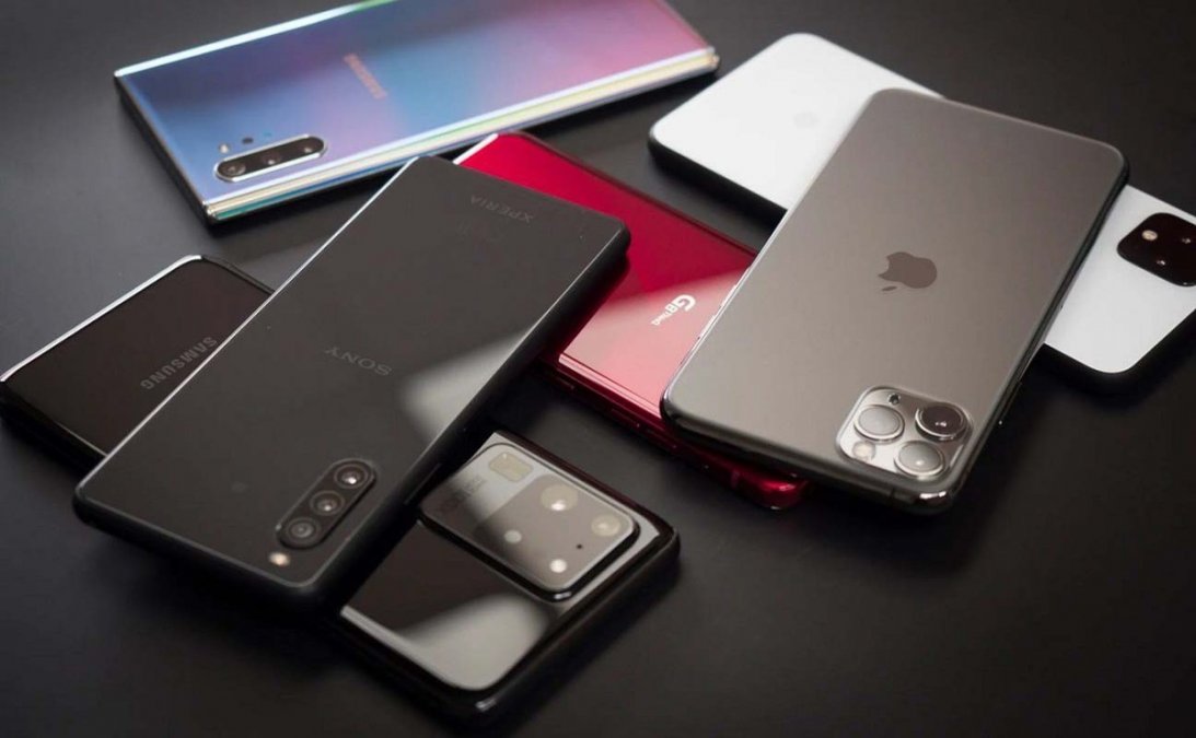 Customs Report: Nearly $2 Billion Worth of Mobile Phones Imported in 8 Months