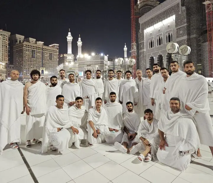 Persepolis Team Members Went to Mecca