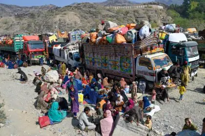 Taliban Spokesperson Urges Countries Not to Forcibly Expel Afghans