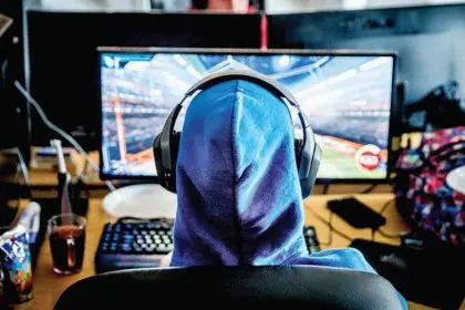 The National Foundation of Computer Games: YouTube is the Most Popular Platform Among Iranian Gamers