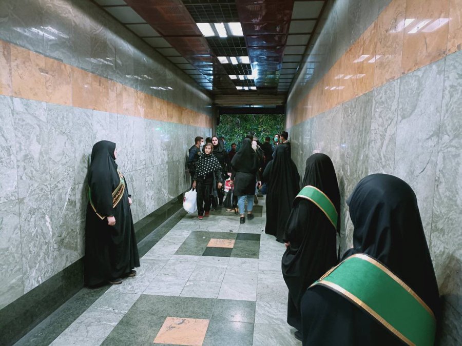 Increasing the presence of hijab-wearing women at metro stations in Tehran