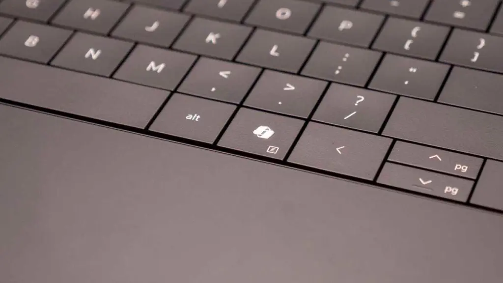 AI Button Added to Microsoft's Windows Keyboard