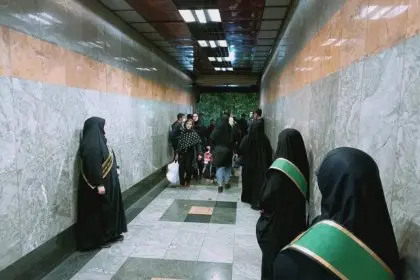 What Help Does Punishing Women for Hijab Provide in Reforming Society According to Etemad Newspaper