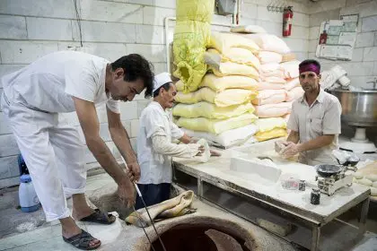 The Former Head of the Sangak Bakers' Union: The Flour Quota for Bakeries Has Been Reduced
