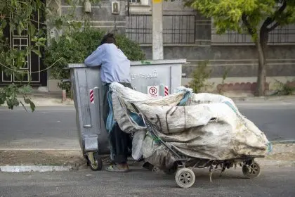 Deputy of Human Rights in Judiciary: The Annual Financial Turnover of the Waste Scavenging Mafia is 3 Trillion Tomans