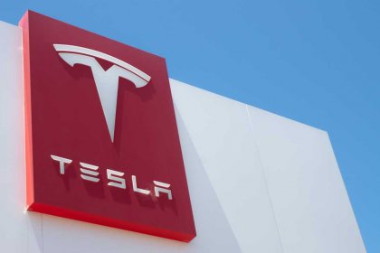 Tesla's attacks on ships in the Red Sea have led to a decrease in production