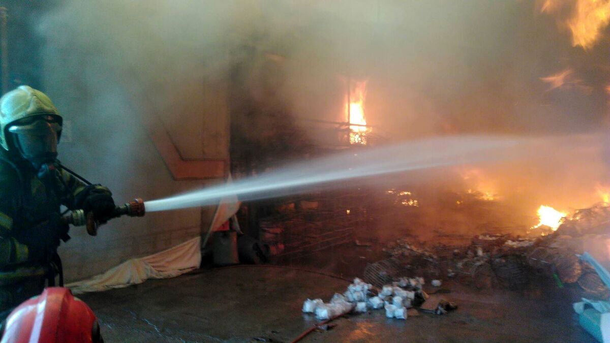 Death of Three People in Khavashahr Plastic Warehouse Fire