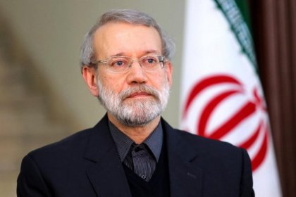 The advisor to the head of the tenth parliament, Larijani, has no list and does not form a coalition with anyone