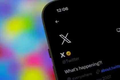 X (formerly Twitter) Blue and Gold Removes Iranian Media