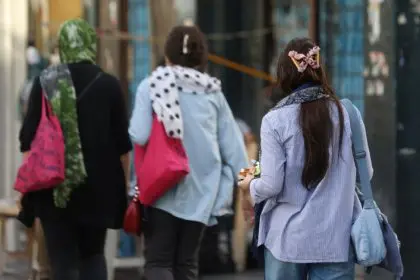 Javan Newspaper: It's Enough That Hijab Conceals Corruption