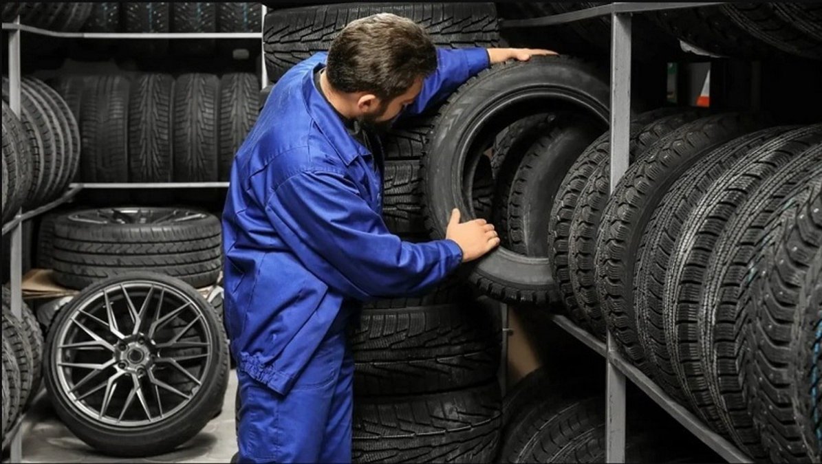 Poverty Shifted from Renting Cars to Renting Tires for People