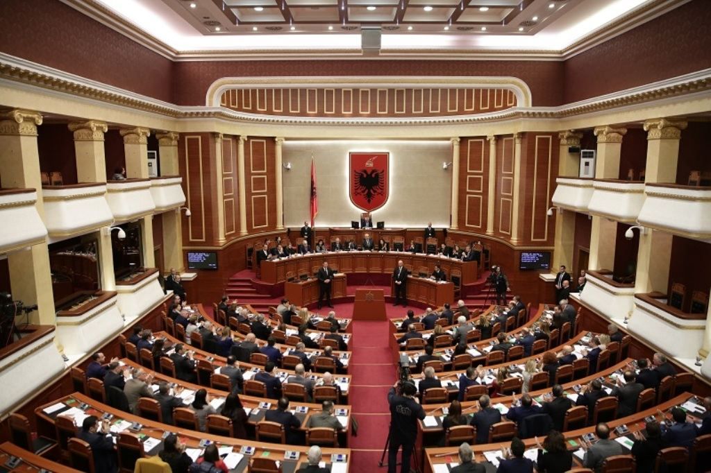 Albanian Parliament Approved Agreement with Italy to Establish Refugee Camp