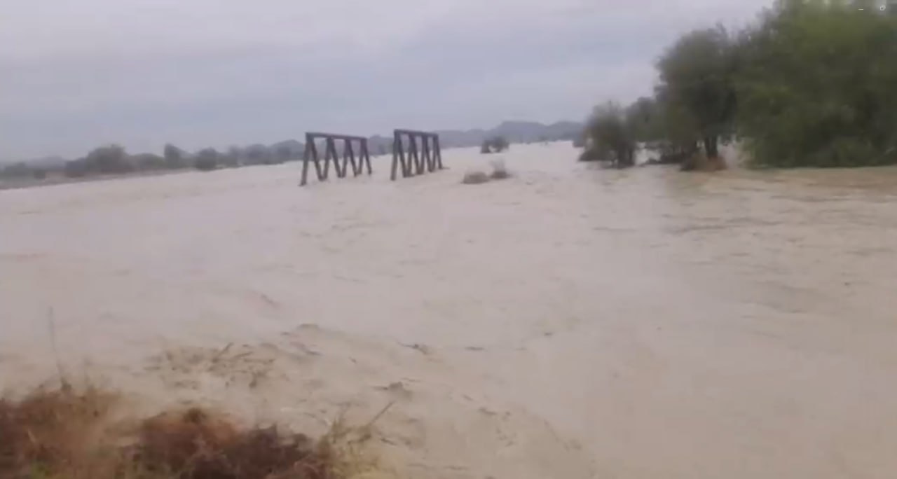 Moein al-Din Saeedi, representative of 400,000 people in Sistan and Baluchestan, are affected by floods