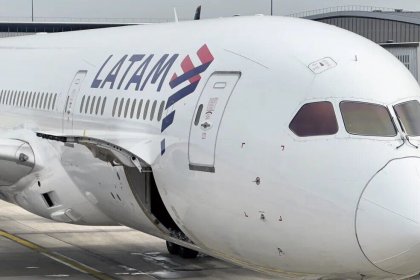 Fifty Injured in Technical Failure on Australia to Chile Flight