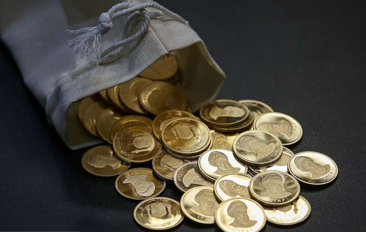 Police in Tehran arrested sellers of counterfeit coins