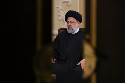 The Islamic Republic newspaper: Raisi's government is not ruled by dollars or rials