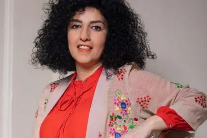 Narges Mohammadi Calls for Comprehensive Pressure on Iran