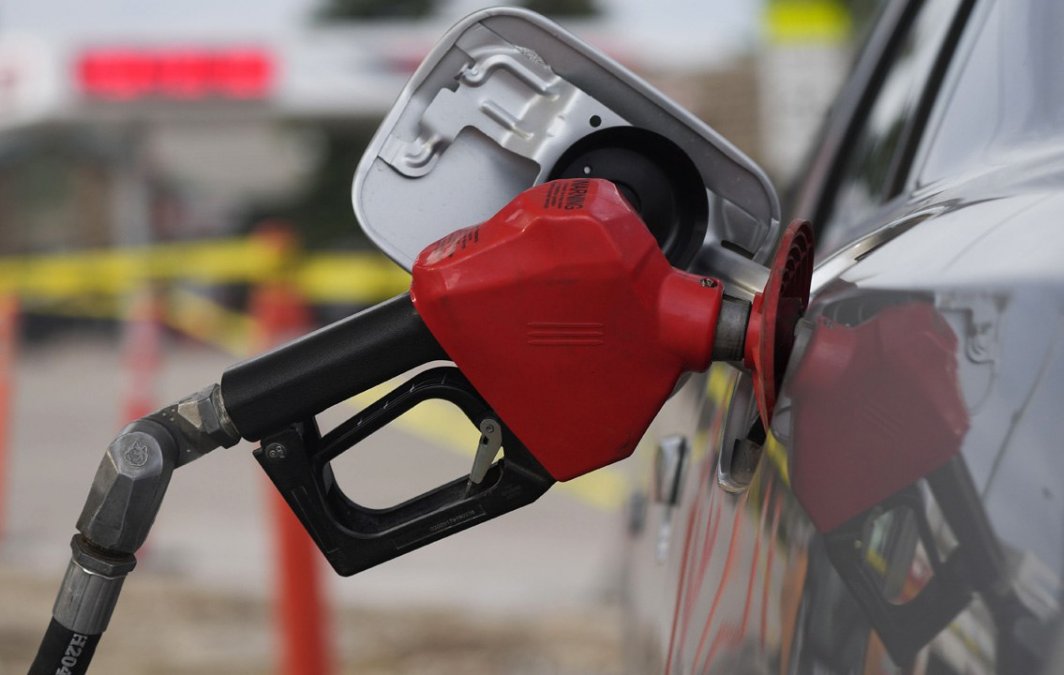 Head of the Union of Veteran Workers in the New Year, Be Prepared for an Increase in Gasoline Prices