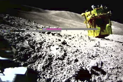 Japanese explorer safely brought back lunar samples from the icy night of the moon