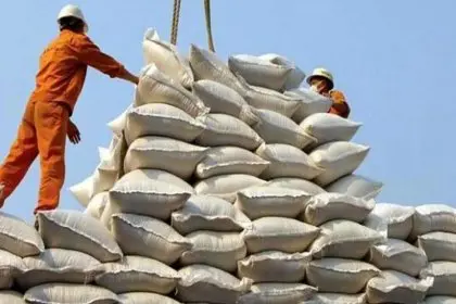 A shipment of Israeli-made chemical fertilizer was seized at Bazargan customs