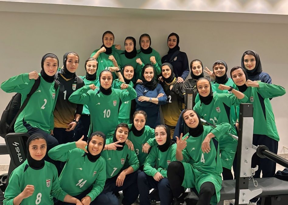 Iranian national women's team under 18 defeated Uzbekistan