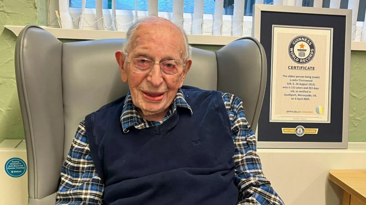 British Man, 111 Years Old, Recognized as the Oldest Man in the World