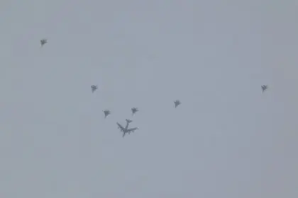 US Military Enters Middle East with 12 Fighter Jets