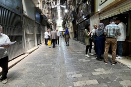 Some gold sellers in Tehran market went on strike