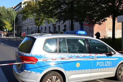 Attack with Molotov Cocktail on Jewish Synagogue in Berlin