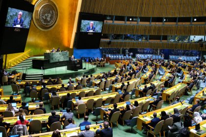 UN General Assembly Gives Positive Vote to Palestine's Request for Full Membership