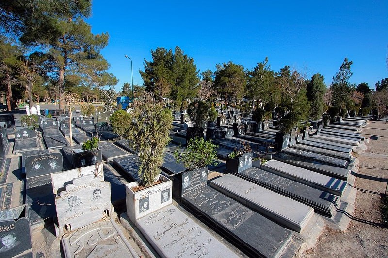 Tehran City Council Sets Grave Price in Behesht-e Zahra at 15 Million Toman