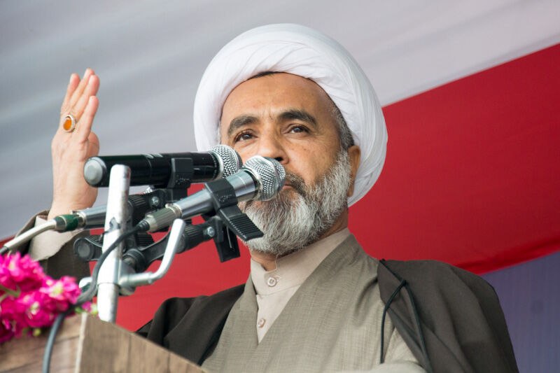 The Friday prayer leader of Birjand: People should choose the person most similar to the president