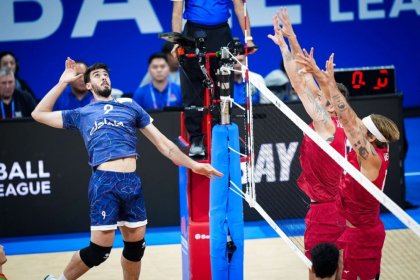 Iranian national volleyball team defeated America