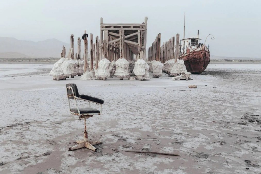 Head of Environmental Organization Claims Lake Urmia Level Drop is False