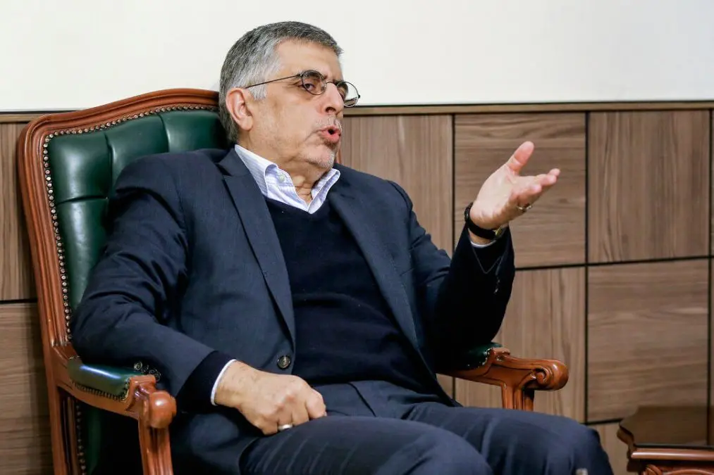 Gholamhossein Karbaschi: Pick up the phone and tell your friends to vote for Pezeshkian