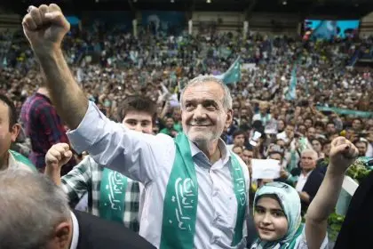Head of Pezeshkian's Campaign: Pezeshkian is a Candidate for Lifting Sanctions