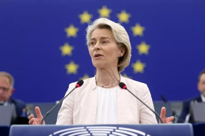 Ursula von der Leyen re-elected as President of the European Commission