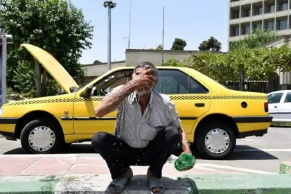 Unprecedented Heat in Iran Leads to Closure of Offices and Banks