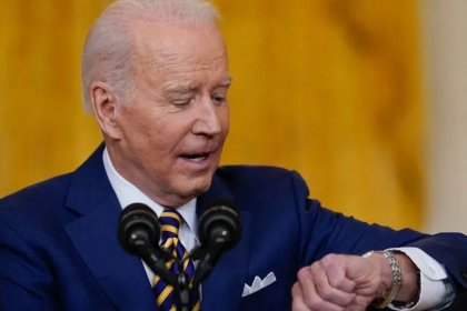 Biden's Calls in Fateful Hours