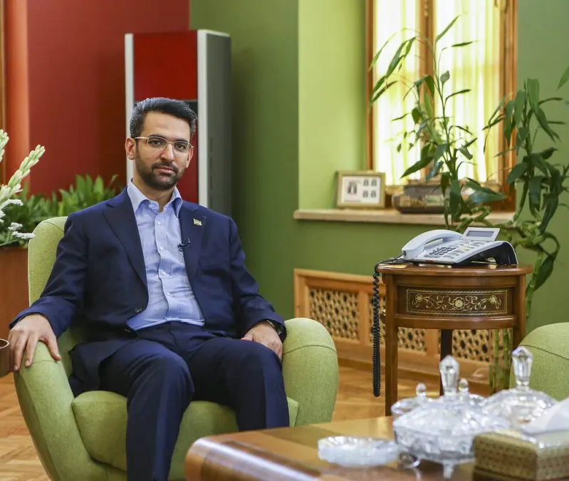 Azari Jahromi: NAJA Admits Morality Police's Treatment of 14-Year-Old Girl Was Wrong