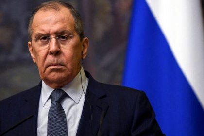 Russian Foreign Minister invites Zarif to visit Russia